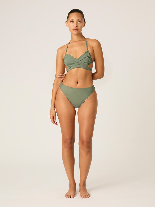 SWSBHLMAOSGW_MB_Swimwear_Hi-Leg Cheeky Bottom_MH_Oasis Green-0440_model_Hailey_10-S.jpg